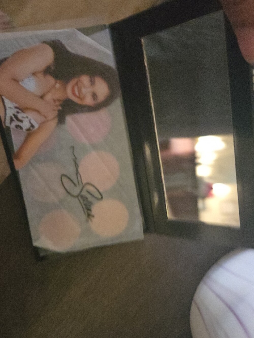 MAC Cosmetics Black Holographic Crystal Eyeshadow Palette SELENA - Picture 5 of 5